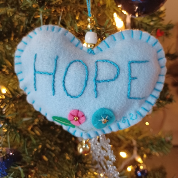 Felt ornaments set of 3 - Picture 6 of 8